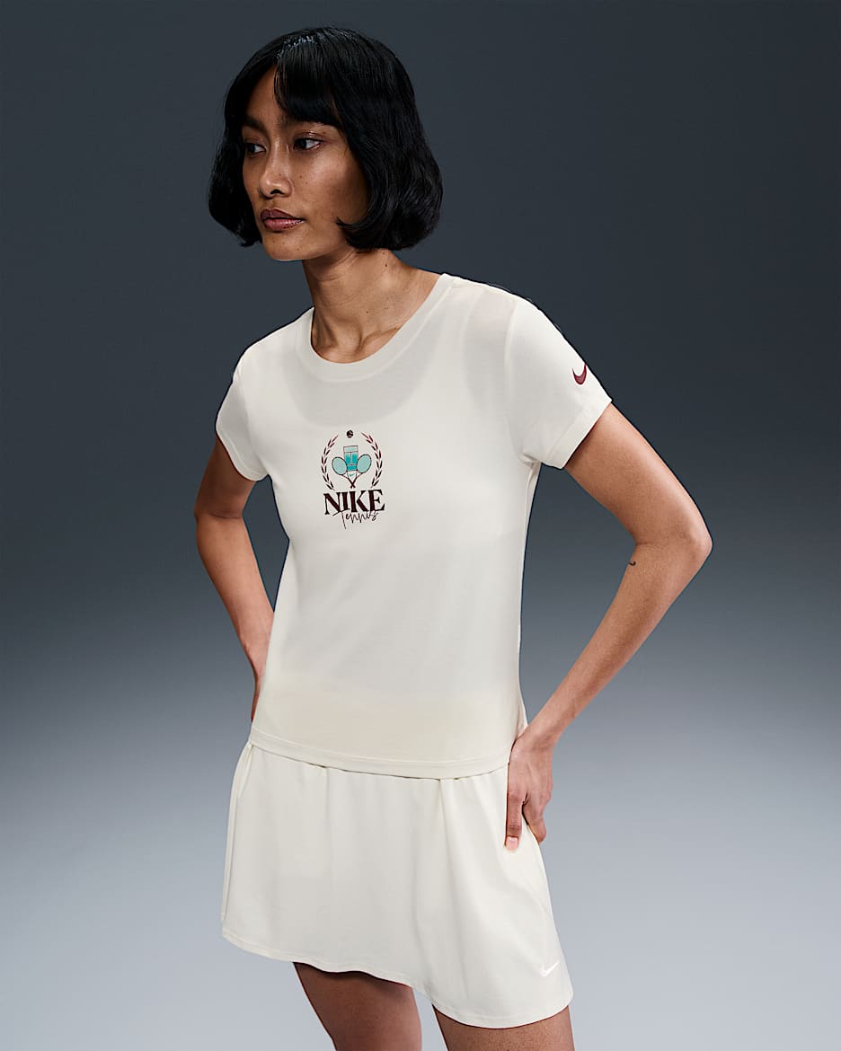 港生活學正字 Nike Slam 女子修身版型短袖网球T恤-NIKE 中文官方网站